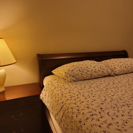 Decent Location Home 素里 外观 照片