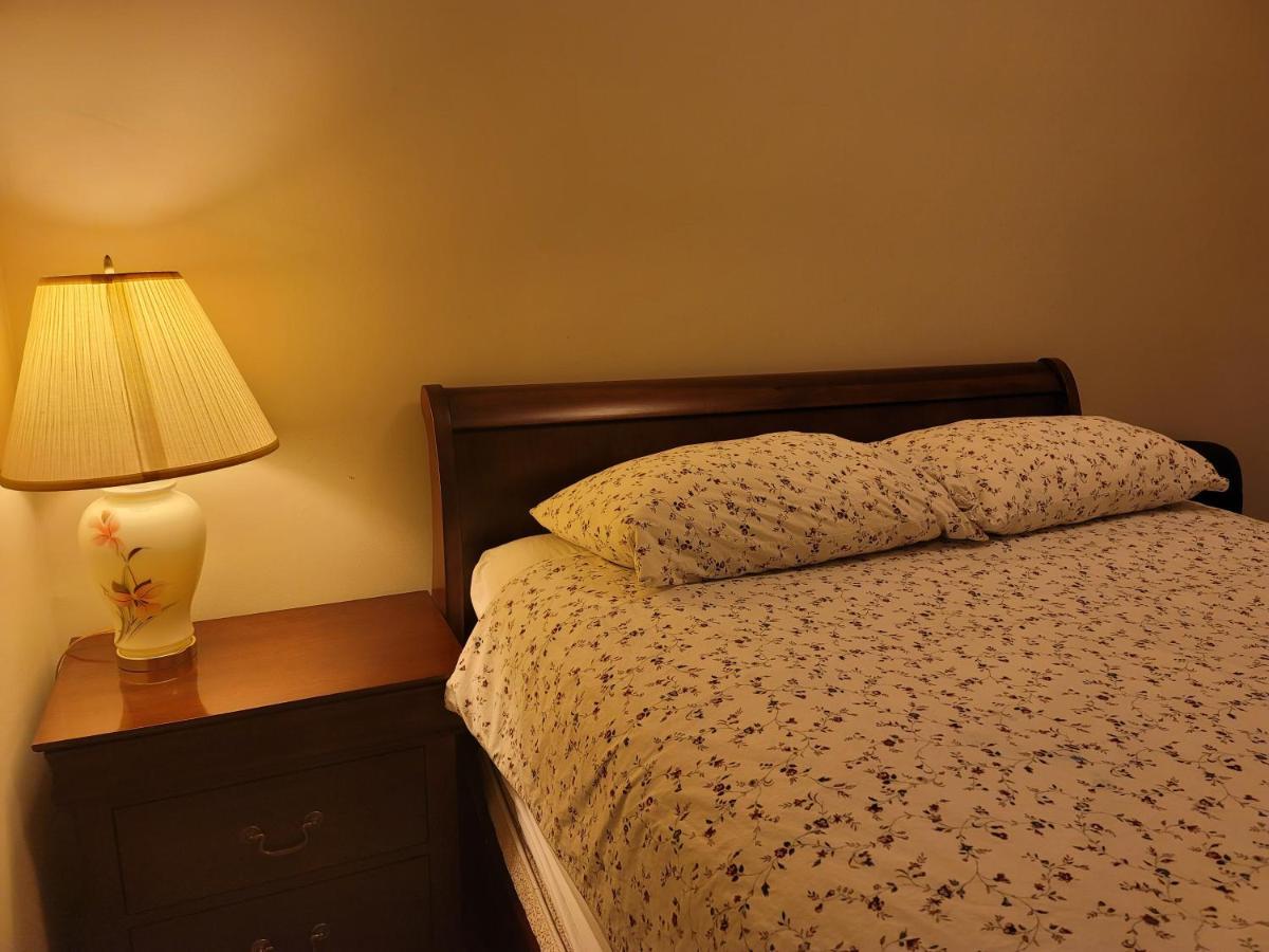 Decent Location Home 素里 外观 照片